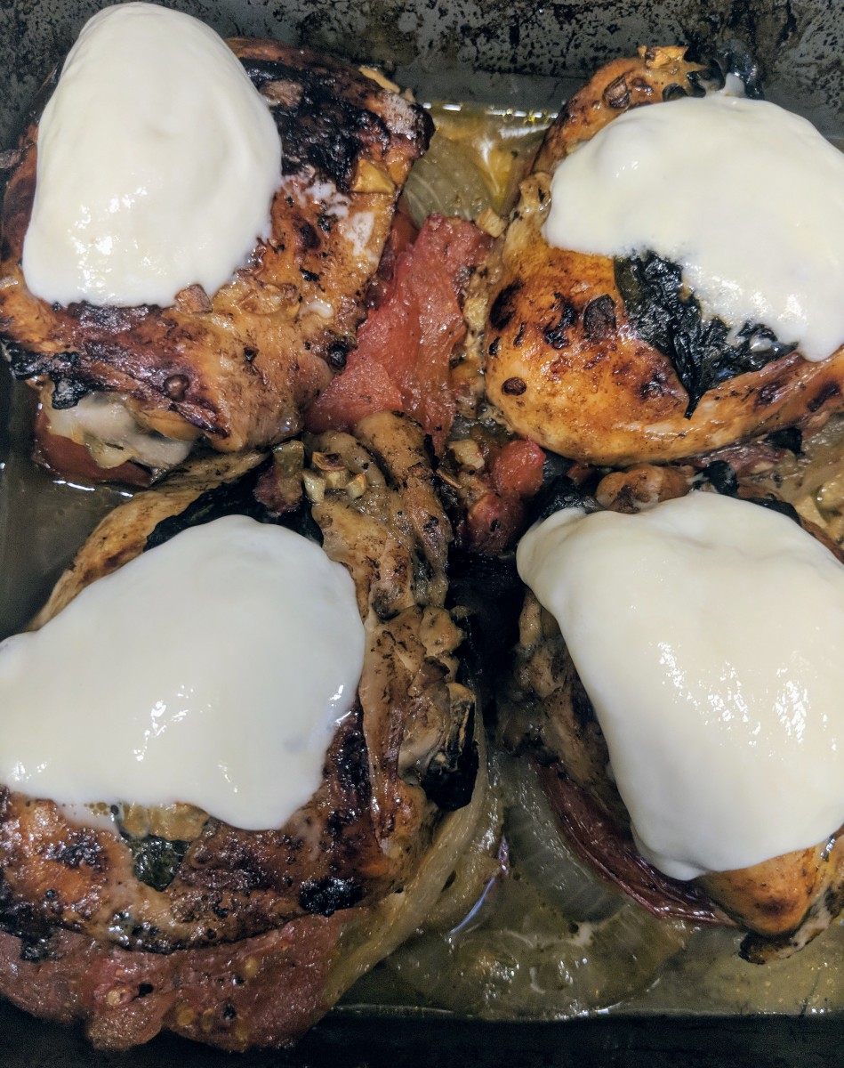 Caprese Chicken Thighs – A Slow-Roasted Summer Recipe