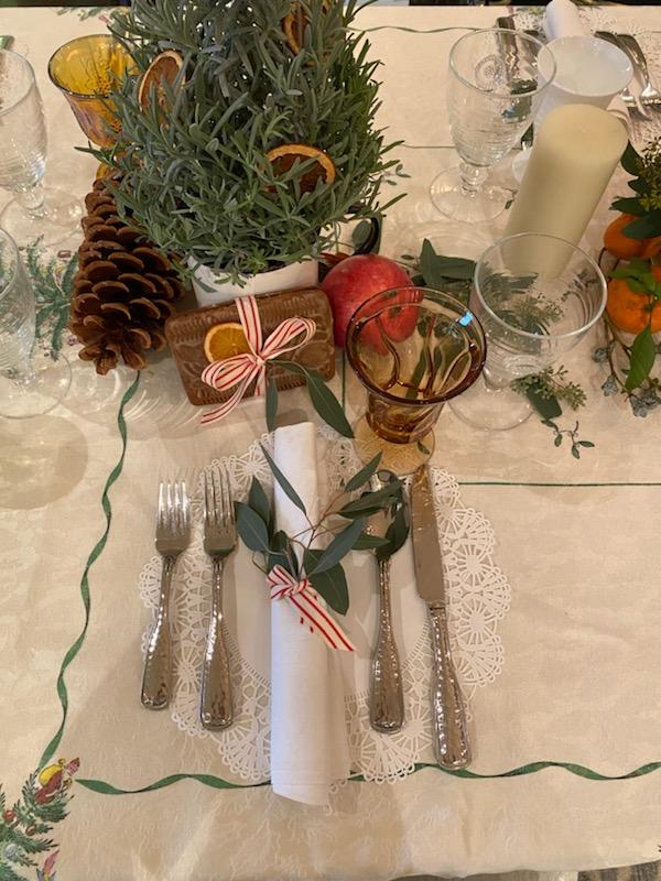Holiday Tablescape Place Setting by Alisa Kapinos